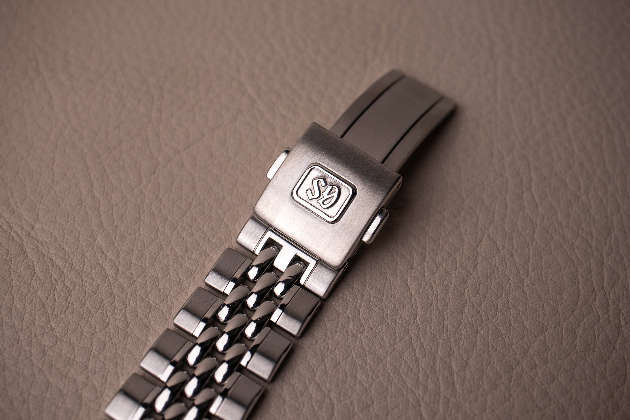 Grand Seiko Elegance GMT SBGM00C