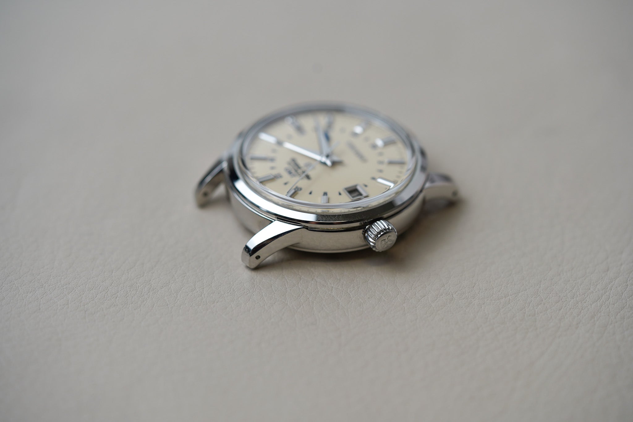 Grand Seiko Elegance GMT SBGM021