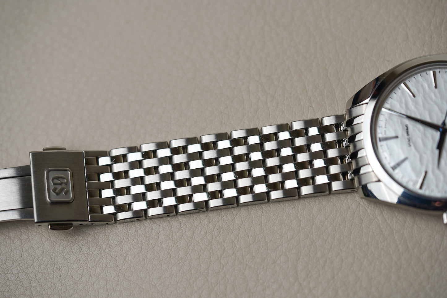 Grand Seiko Elegance SBGY013 'White Omiwatari'