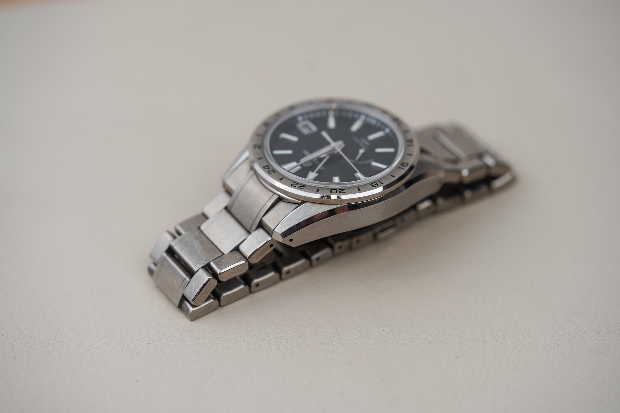 Grand Seiko Evolution 9 GMT SBGE283 Black