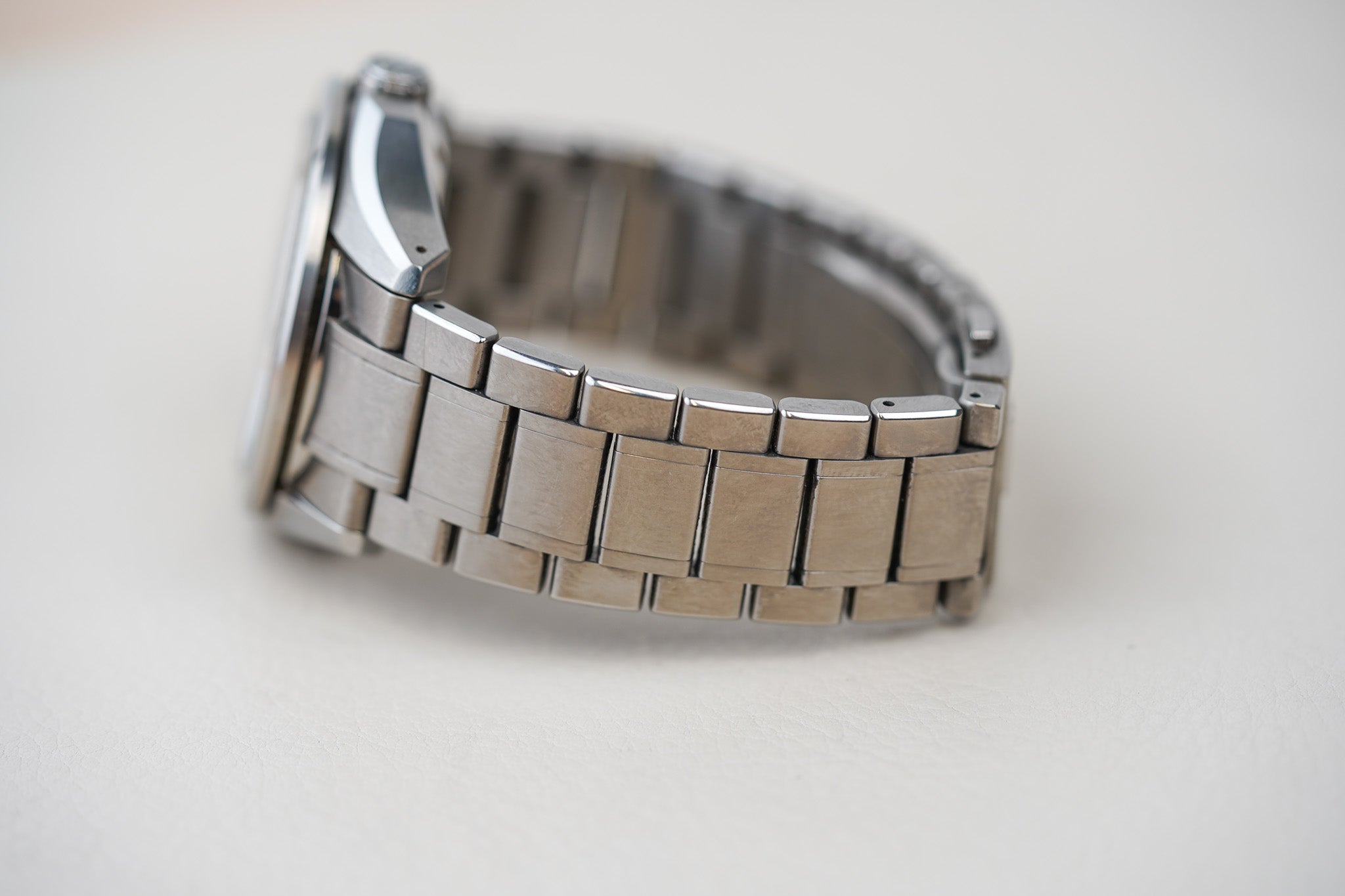 Grand Seiko Evolution 9 GMT SBGE283 Black