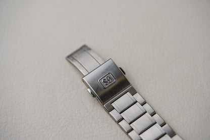 Grand Seiko Evolution 9 GMT SBGE285 'Mistflake'