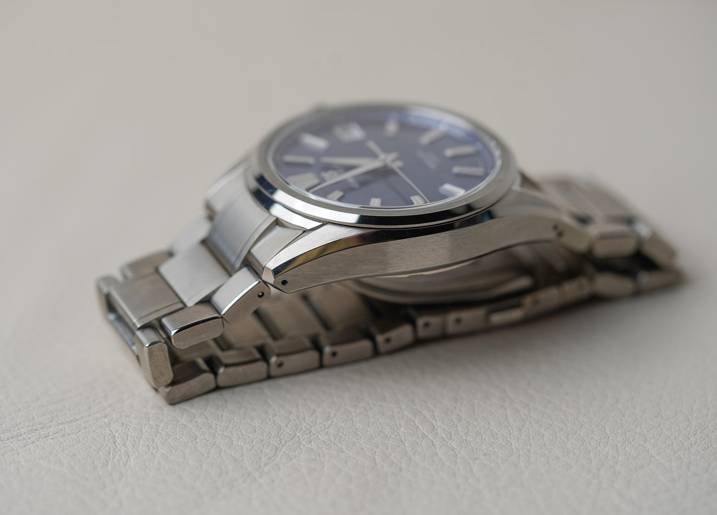 Grand Seiko Evolution 9 SLGA019 'Lake Suwa'