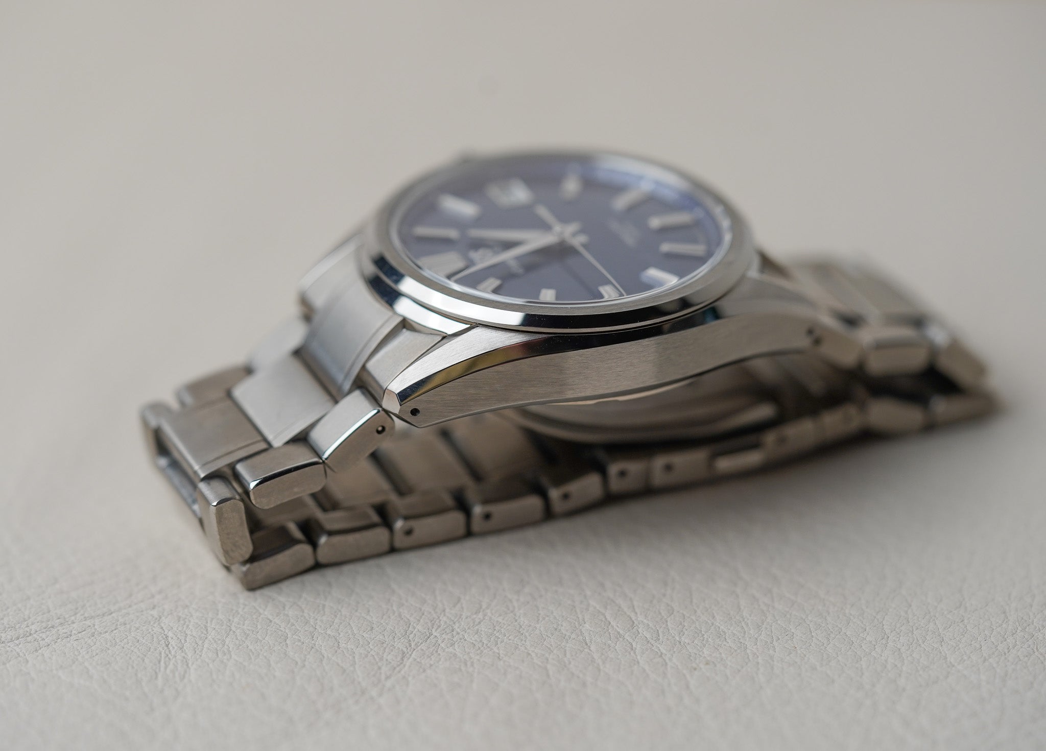 Grand Seiko Evolution 9 SLGA019 'Lake Suwa'