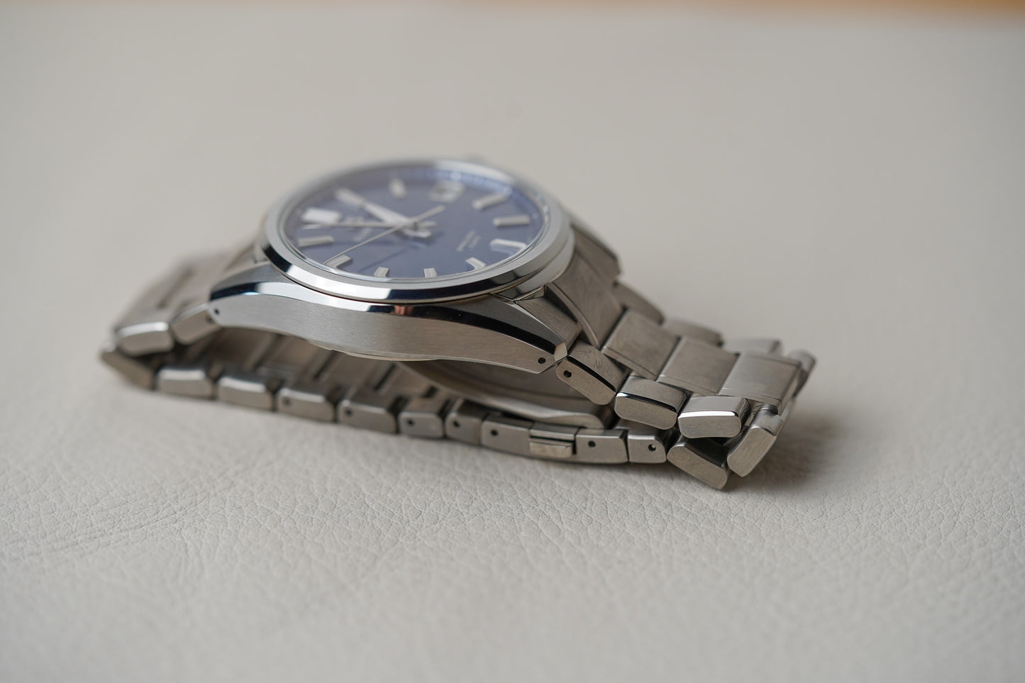 Grand Seiko Evolution 9 SLGA019 'Lake Suwa'