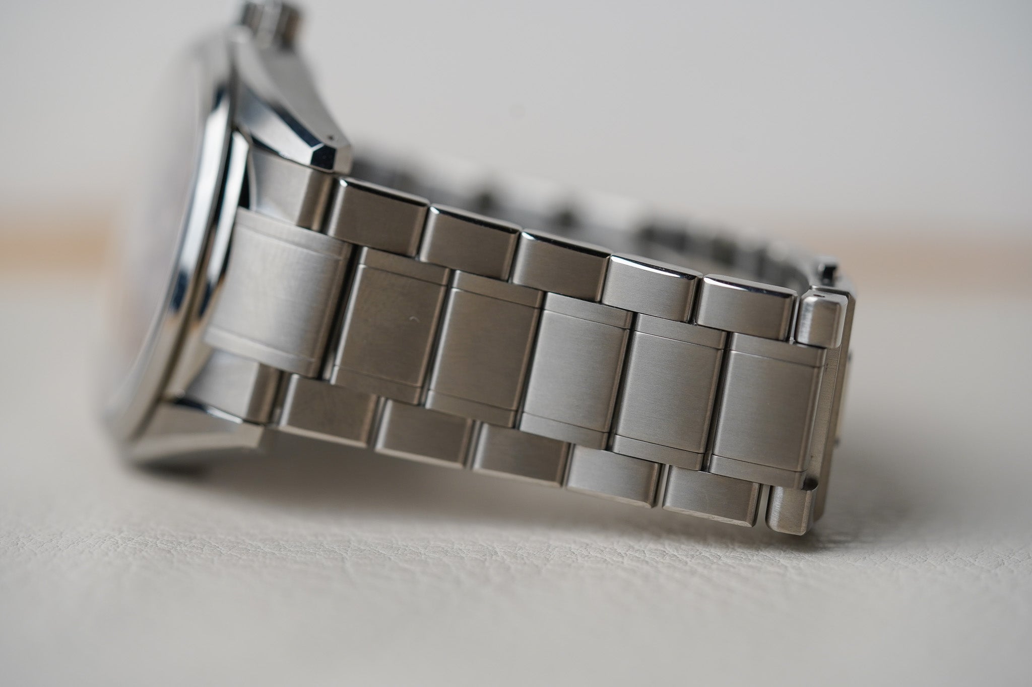 Grand Seiko Evolution 9 SLGA019 'Lake Suwa'