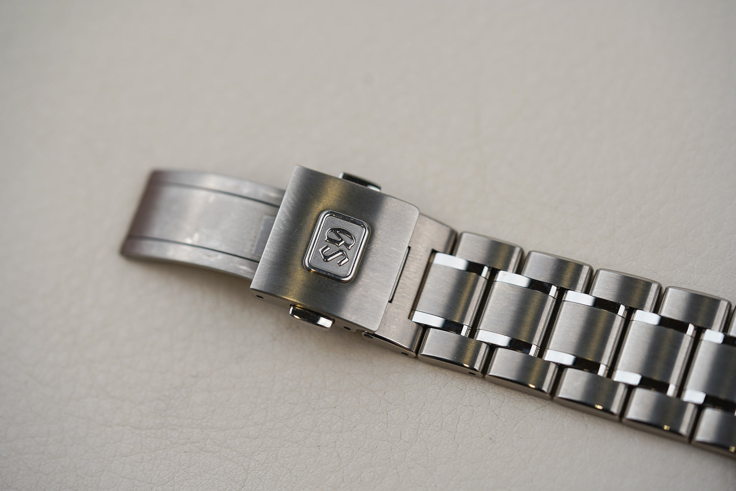 Grand Seiko Heritage Limited SBGA497 'Pink Snowflake'