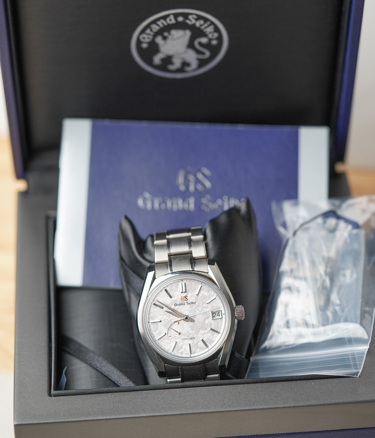 Grand Seiko Heritage 'Spring' Shunbun SBGA413