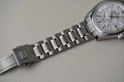 Grand Seiko Heritage 'Spring' Shunbun SBGA413