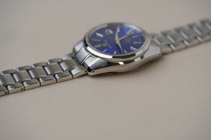 Grand Seiko Hi-Beat GMT SBGJ261 'Peacock'