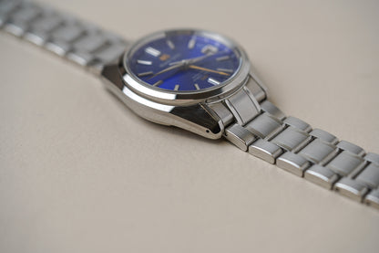 Grand Seiko Hi-Beat GMT SBGJ261 'Peacock'