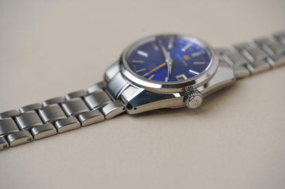 Grand Seiko Hi-Beat GMT SBGJ261 'Peacock'