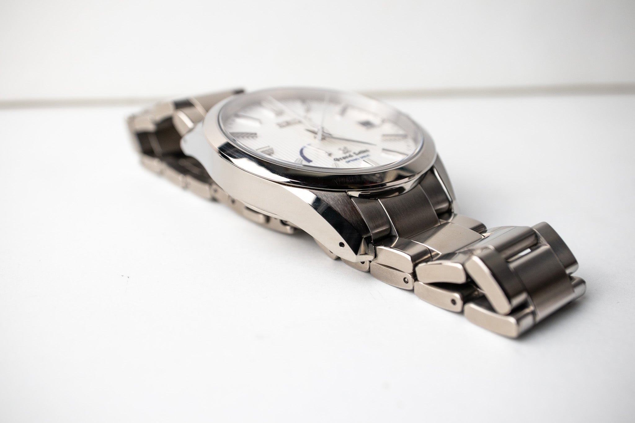Grand Seiko SBGA147 – Belmont Watches