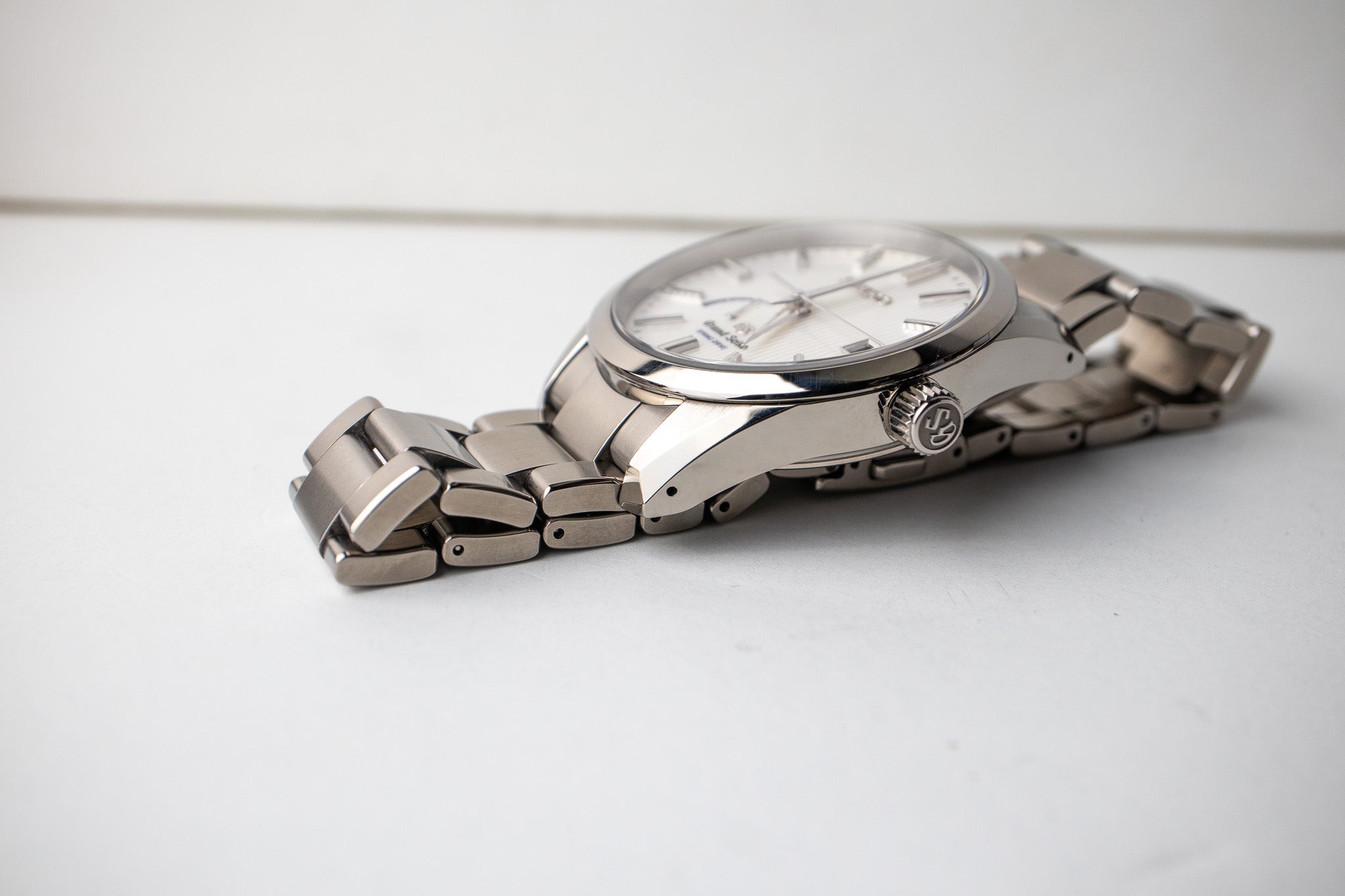 Grand Seiko SBGA147 – Belmont Watches