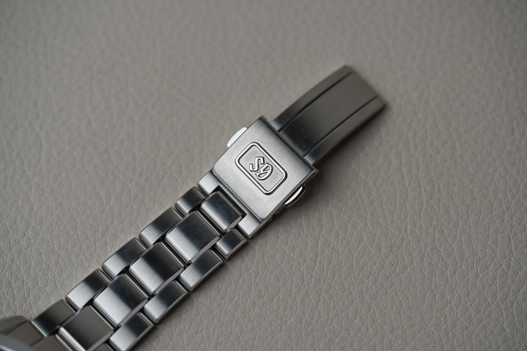 Grand Seiko SBGF021 Black Tatami Dial – Belmont Watches