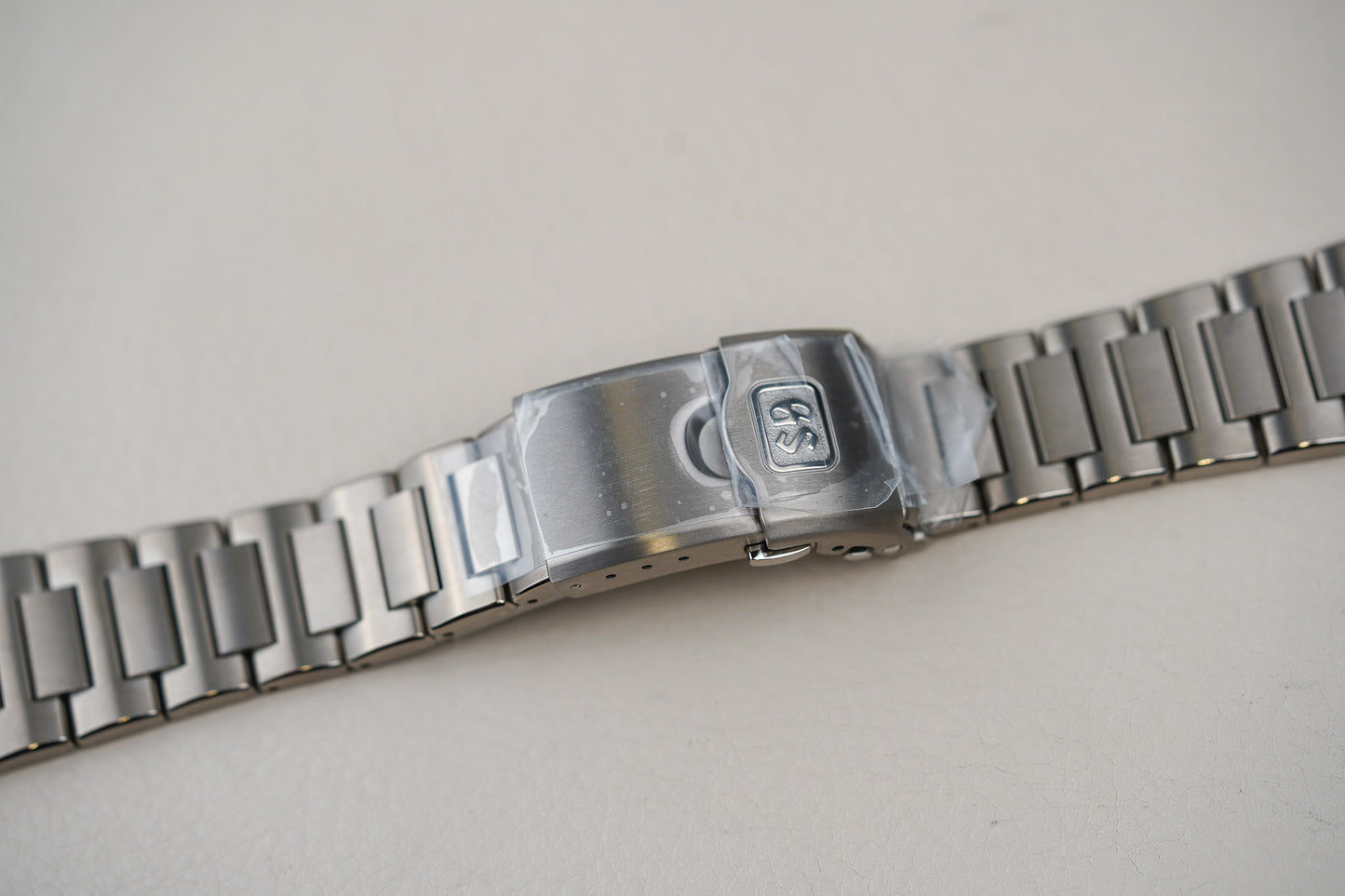 Grand Seiko Sport Spring Drive 20th Anniversary 'Lion' SBGA403