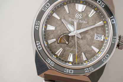 Grand Seiko Sport Spring Drive 20th Anniversary 'Lion' SBGA403