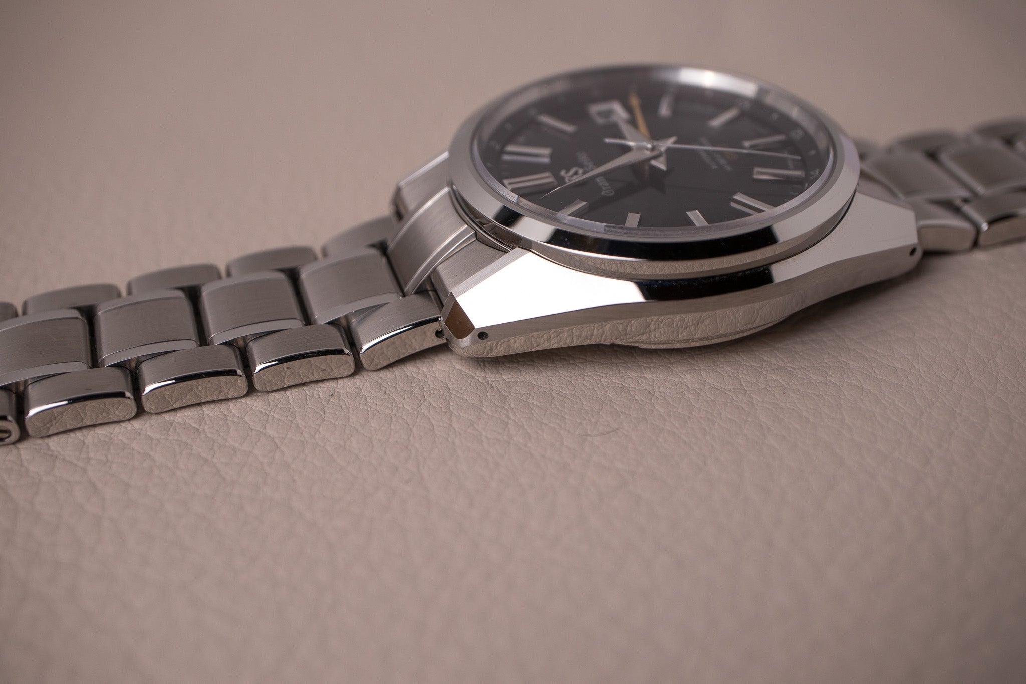 Grand Seiko Heritage GMT SBGJ265 – Belmont Watches