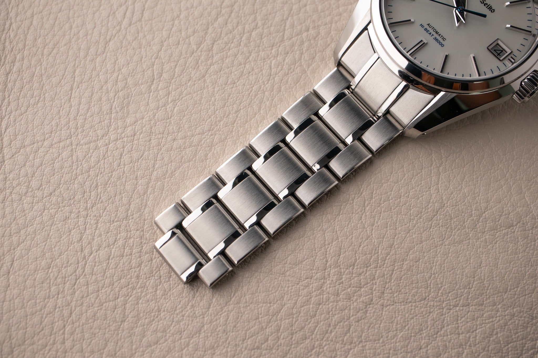Grand Seiko Heritage SBGH201 – Belmont Watches