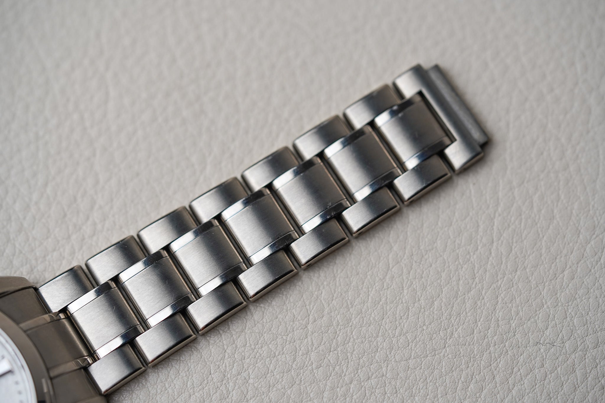 Grand Seiko “Snowflake” SBGA011