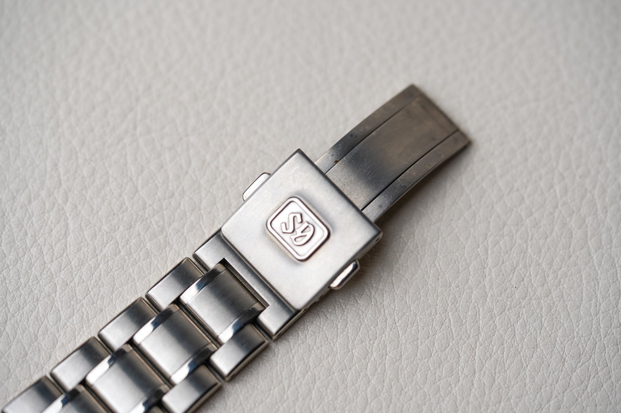 Grand Seiko “Snowflake” SBGA011