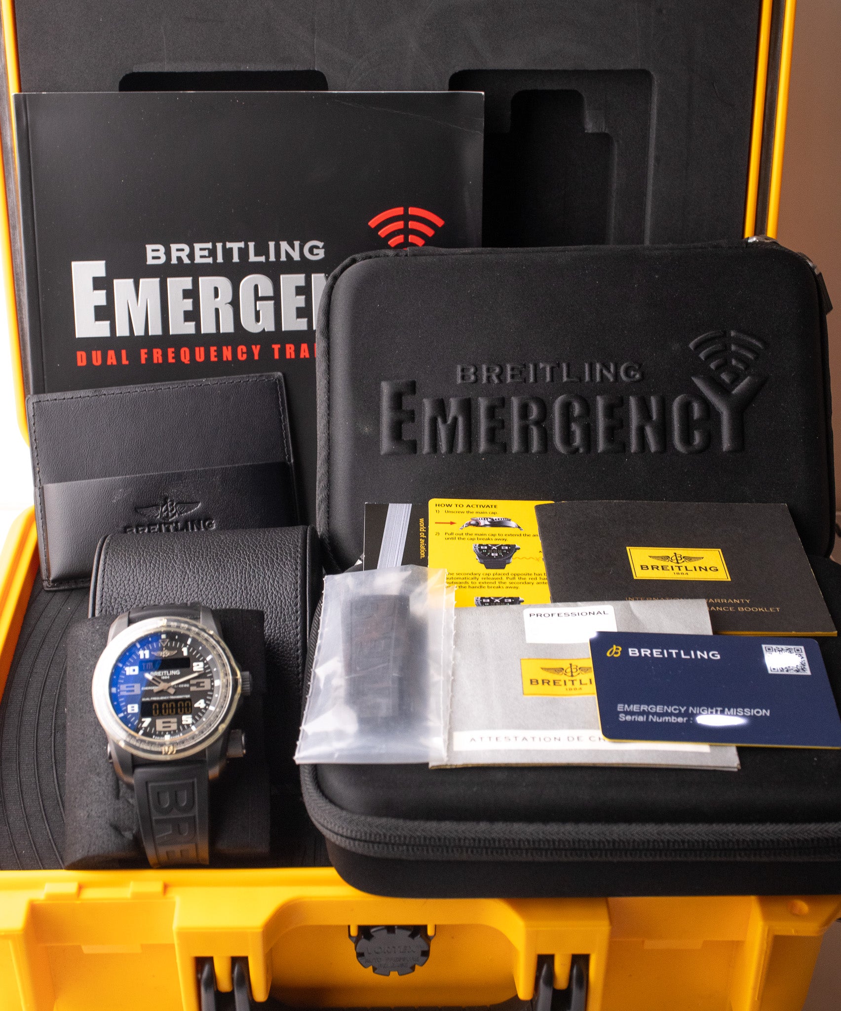 Breitling Emergency Night Vision V76325221B1S1
