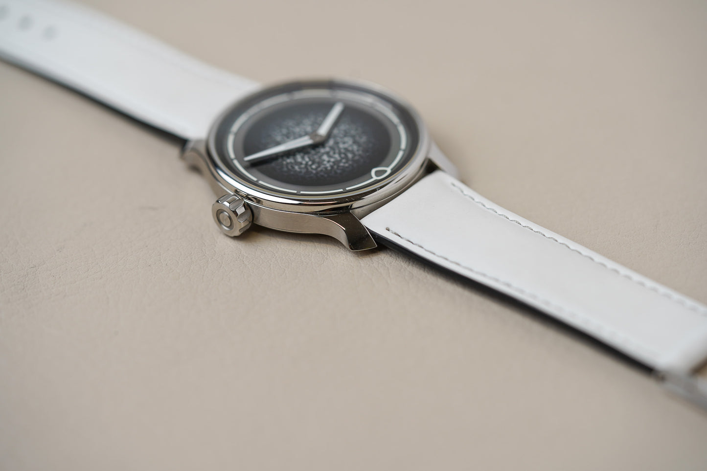 MING 37.07 Mosaic Dial