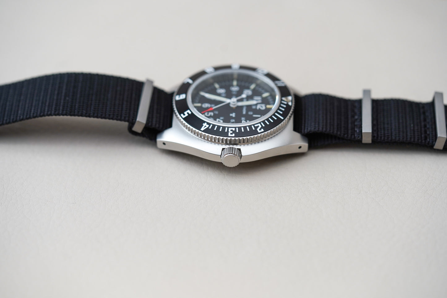 Marathon 41mm Pilot's Quartz SSNAV-D Standard-Issue Tritium Type II WW194013SS-0103