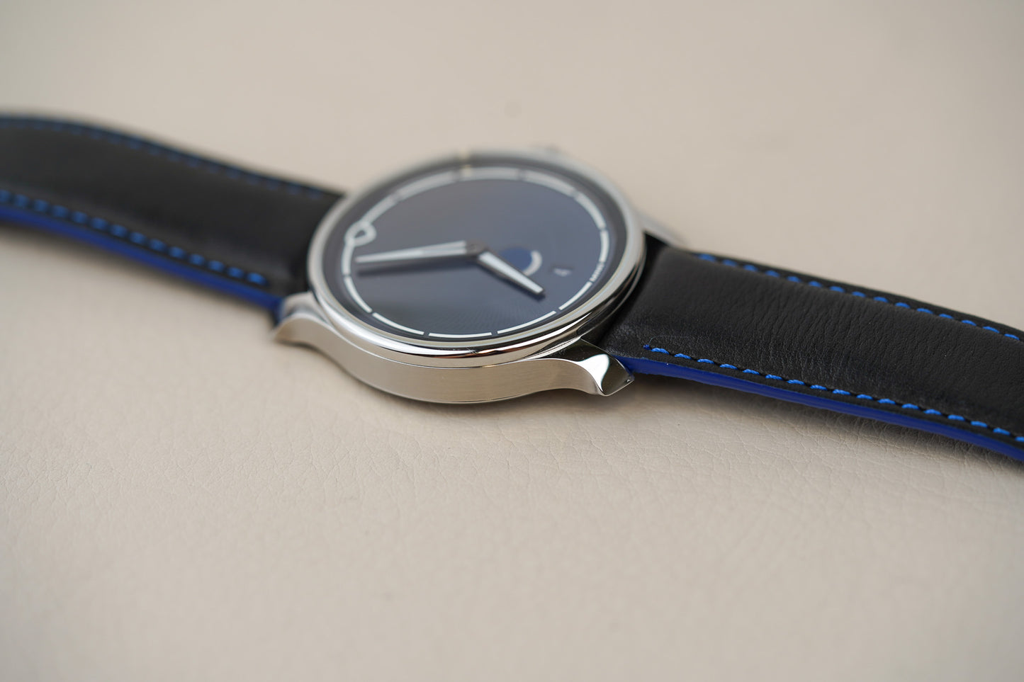 Ming 37.05 Moonphase