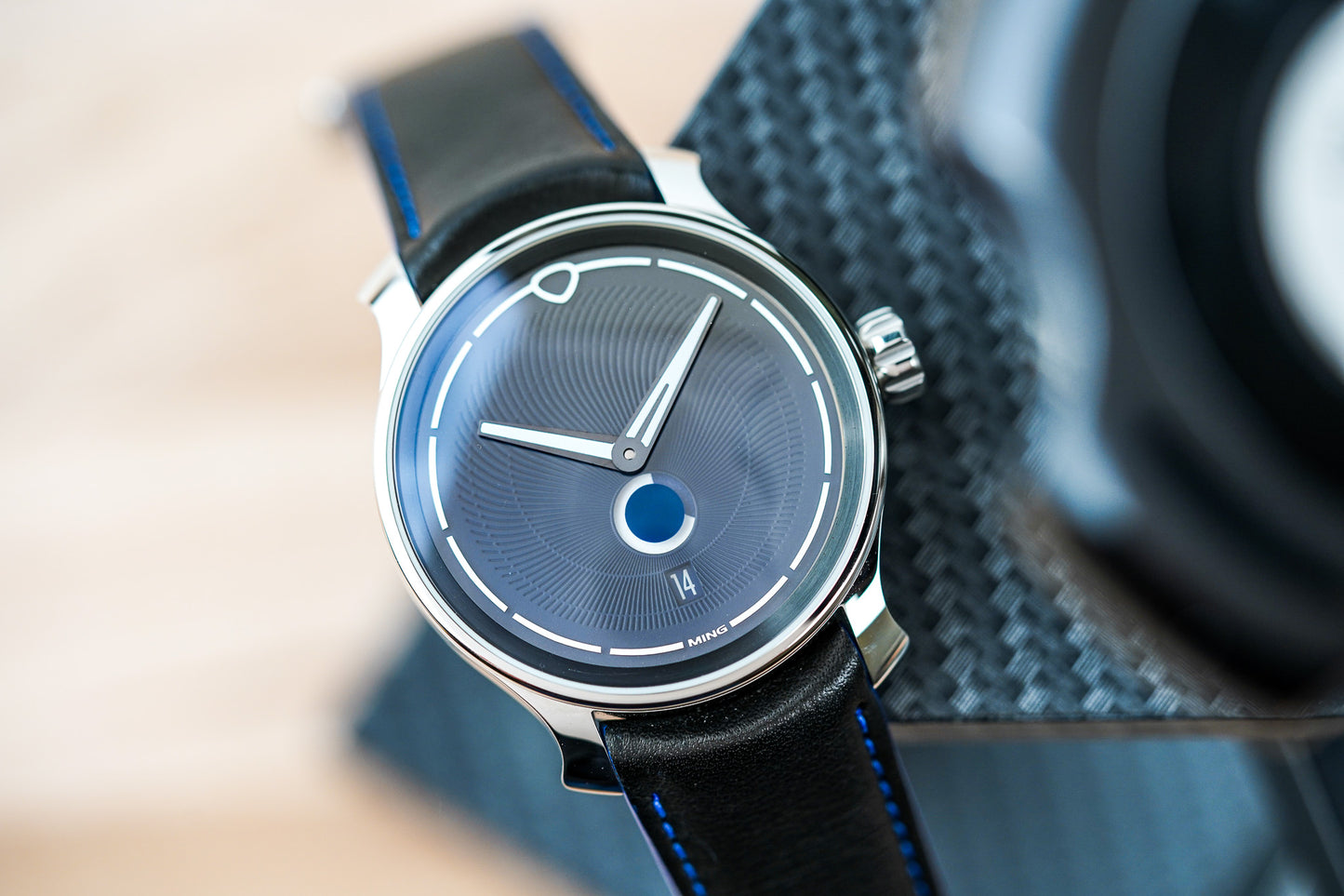 Ming 37.05 Moonphase