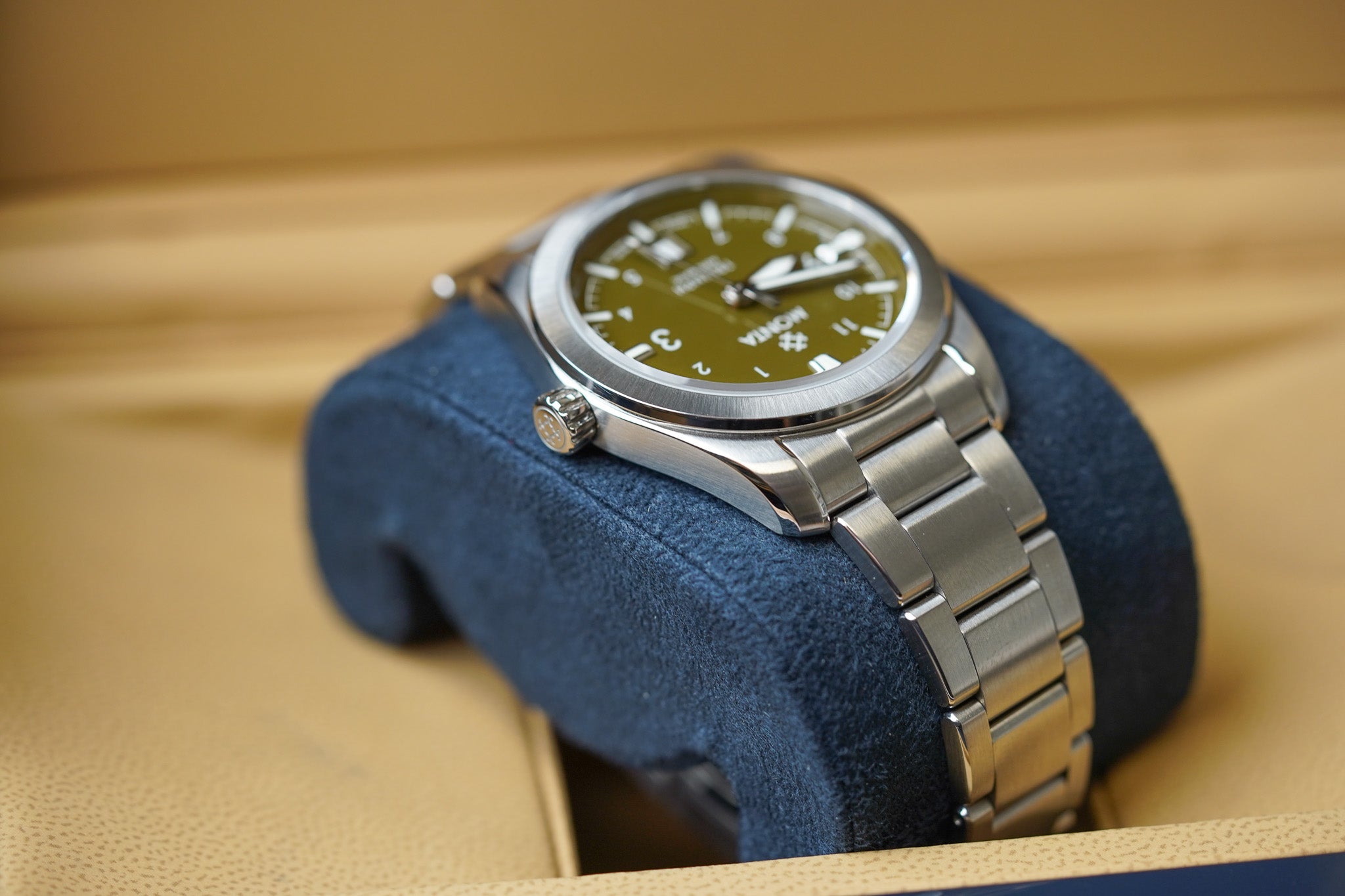 Monta Triumph Green Dial