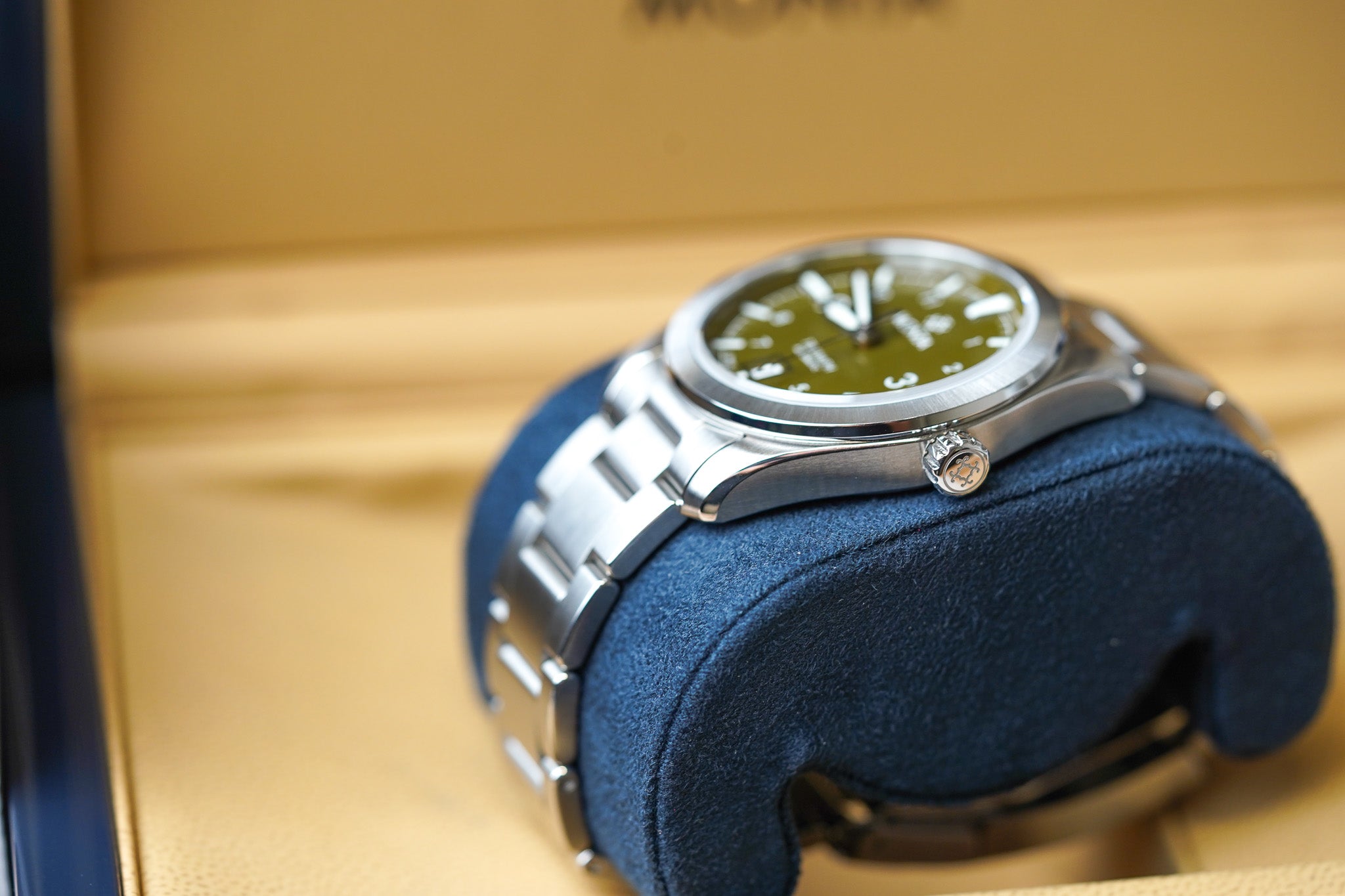 Monta Triumph Green Dial