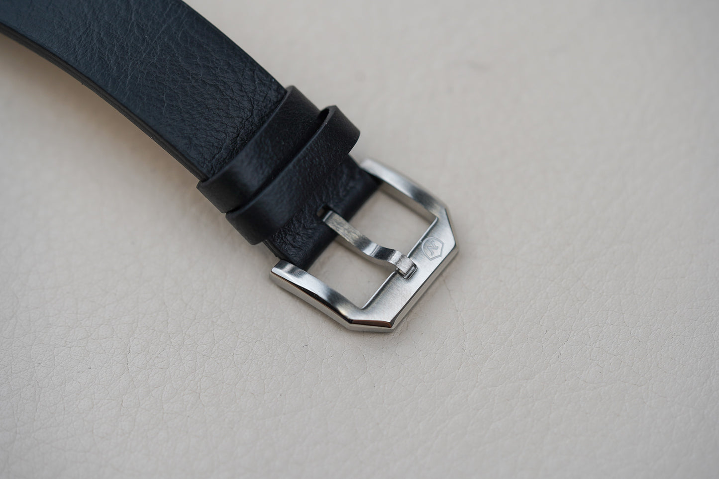 Nivada Grenchen Antarctic 38mm Eggshell Beige Luminova 32080A15