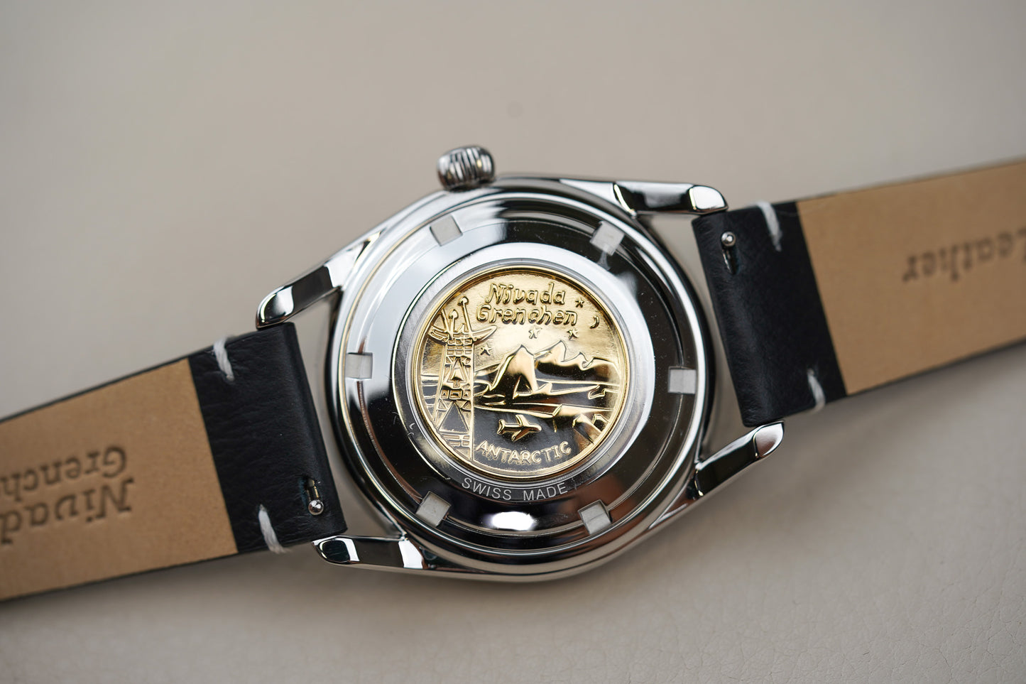 Nivada Grenchen Antarctic 38mm Eggshell Beige Luminova 32080A15