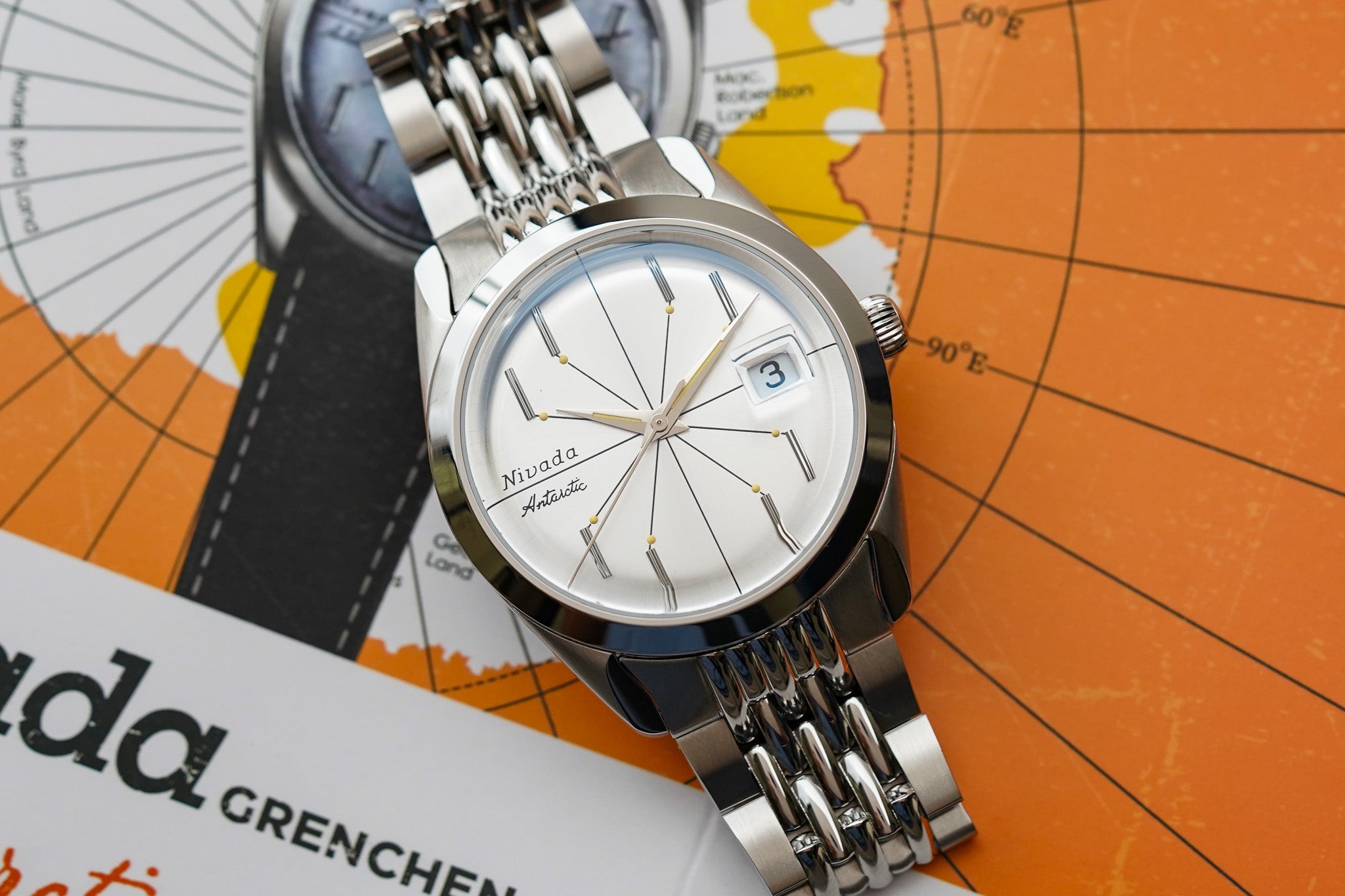 Nivada Grenchen Antarctic Spider Silver Dial 32023A04