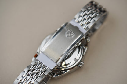 Nivada Grenchen Antarctic Spider Silver Dial BOR 32023A04