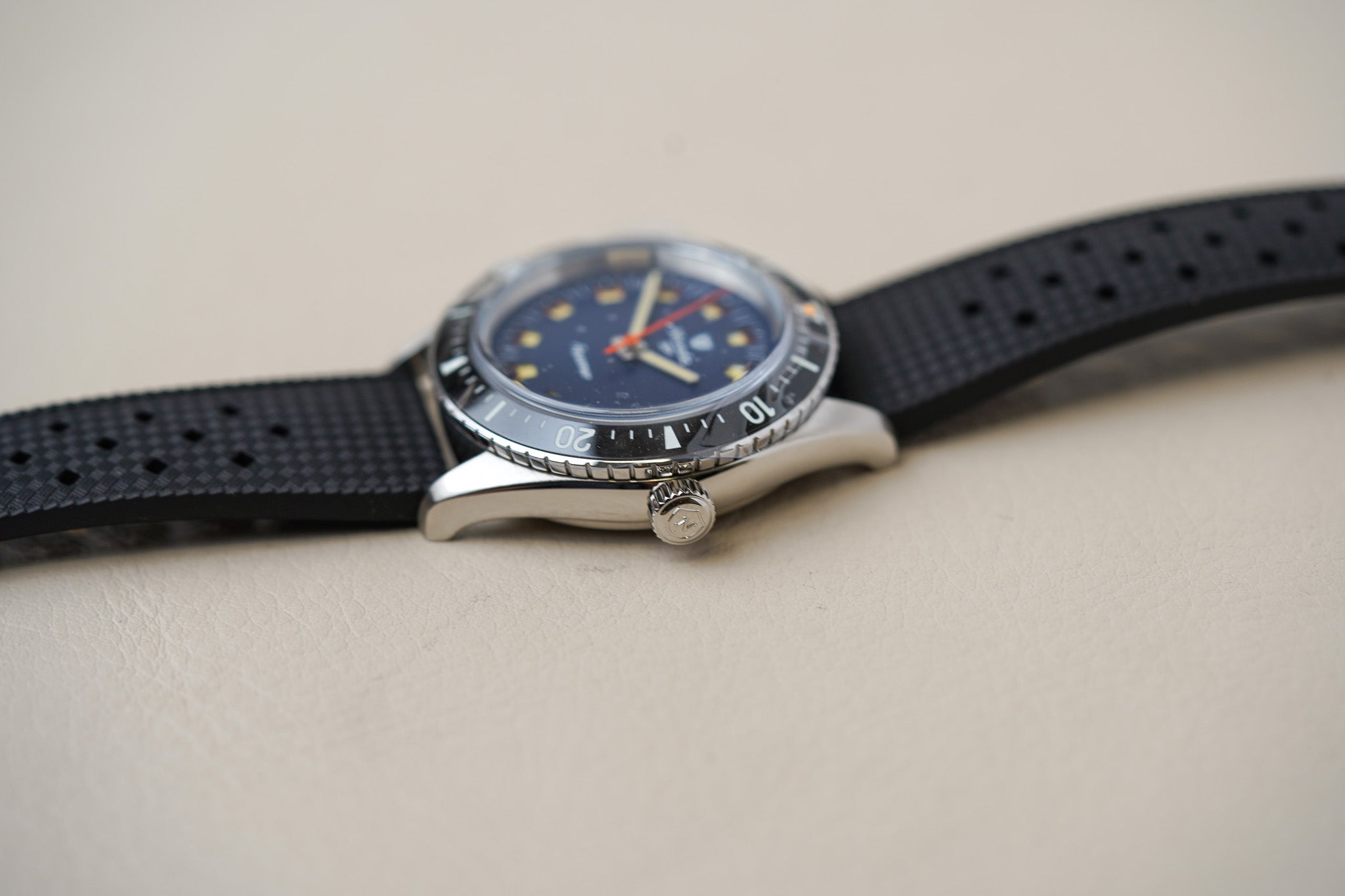 Nivada Grenchen Aquamar Blue Dial 32077A01
