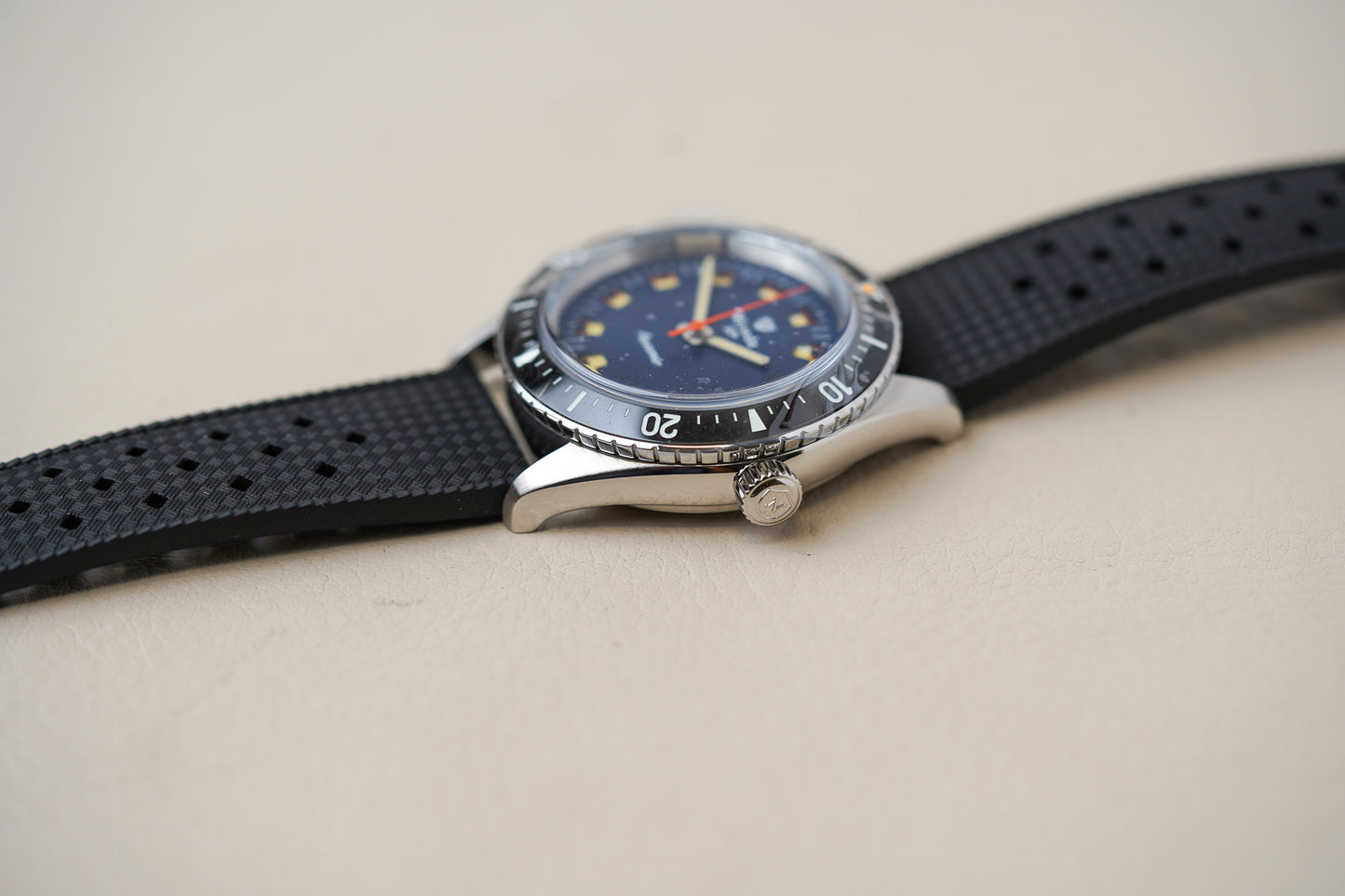 Nivada Grenchen Aquamar Blue Dial 32077A01