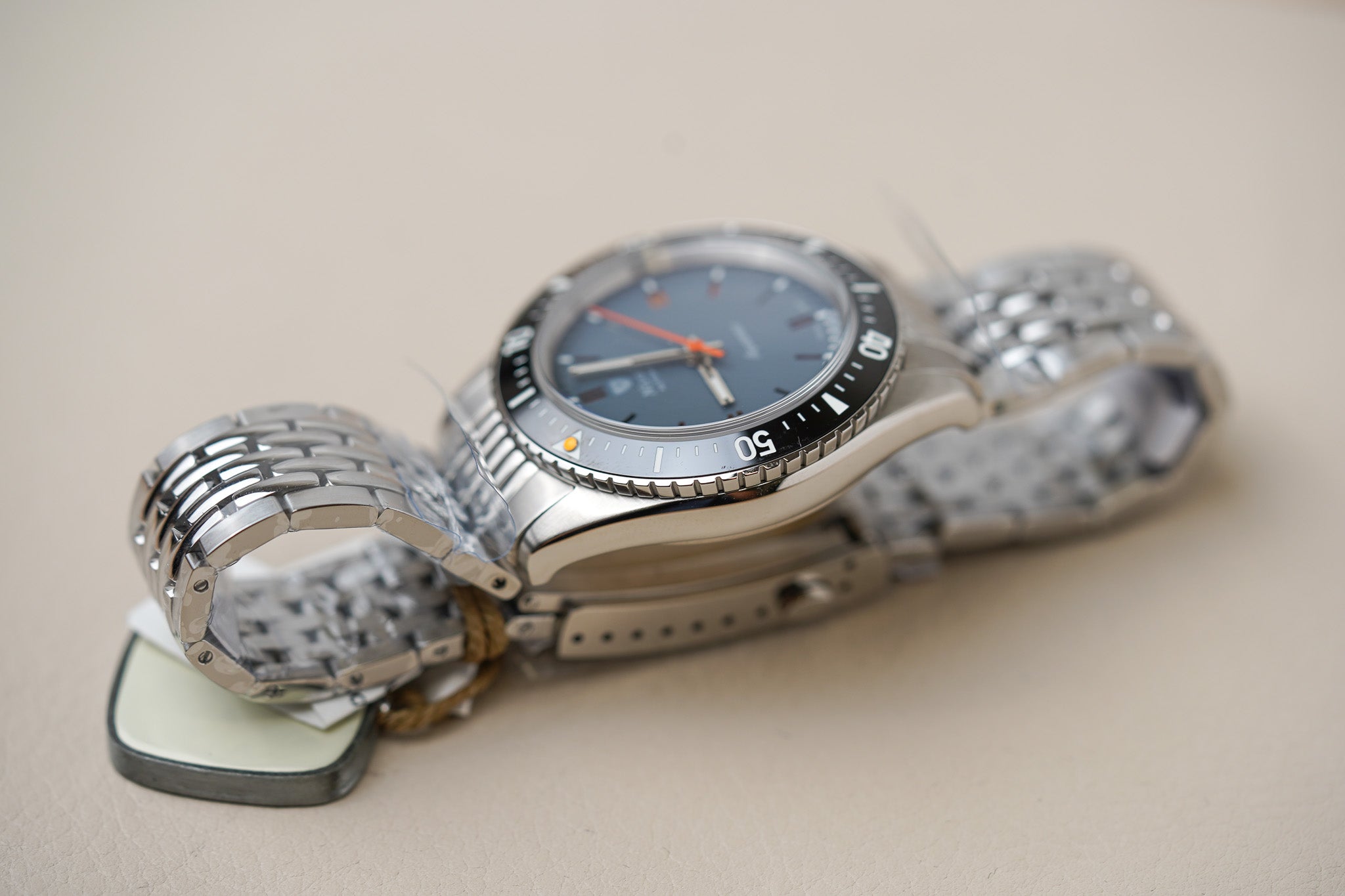 Nivada Grenchen Aquamar Grey BOR 32077A04