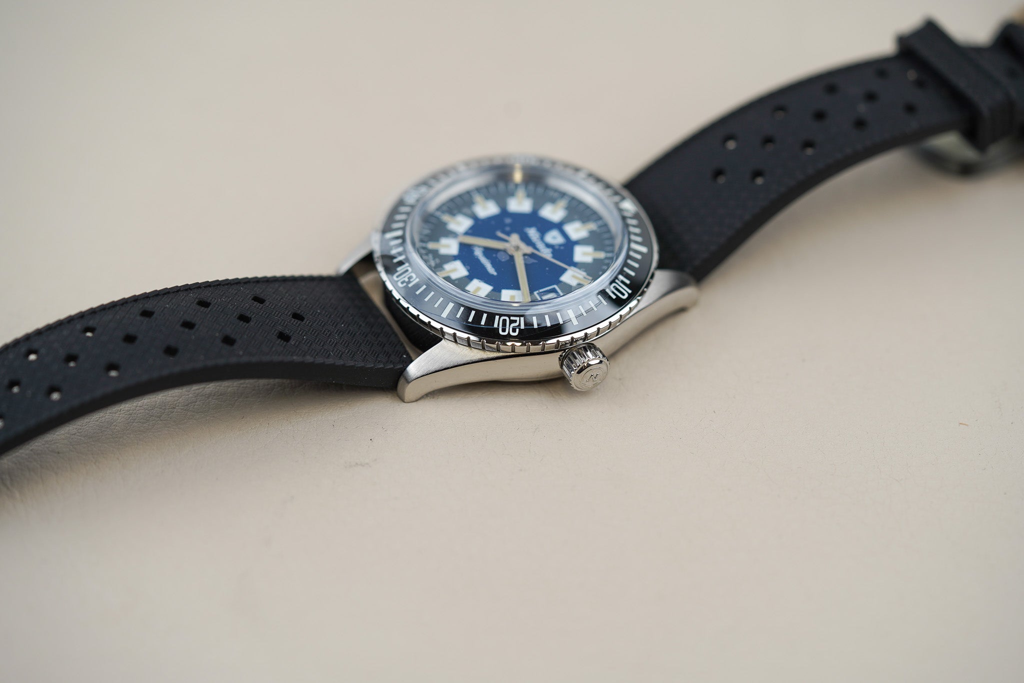 Nivada Grenchen Aquamar Vintage 32062A01