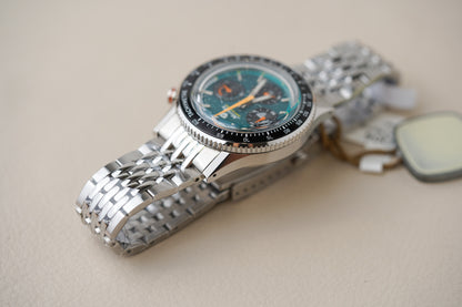 Nivada Grenchen Chronoking MecaQuartz Racing Green INTER BEZEL 87051Q04