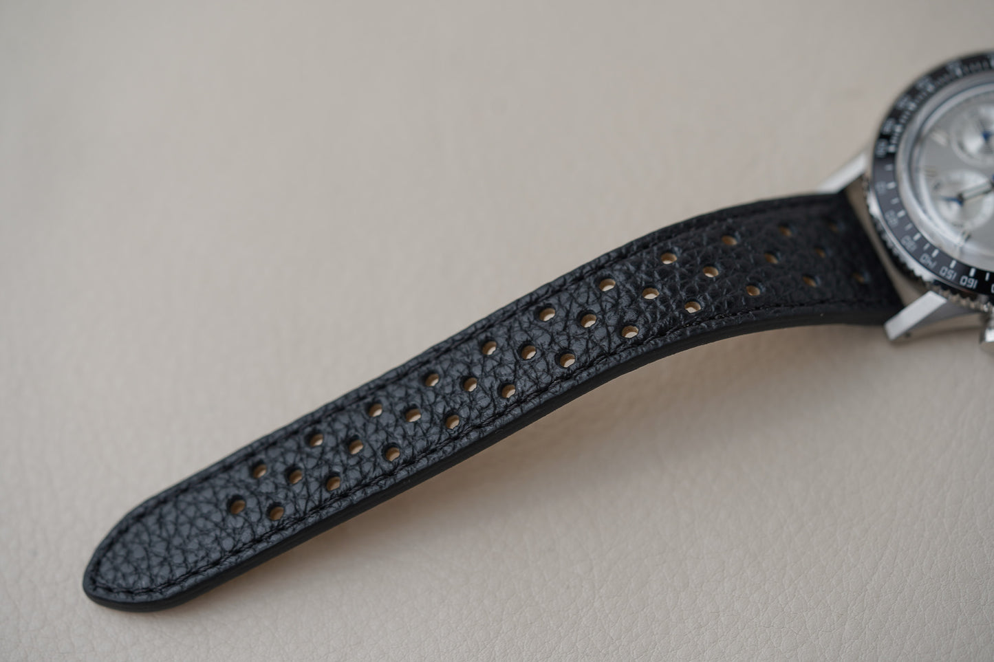 Nivada Grenchen Chronoking MecaQuartz Racing Silver INTER BEZEL 87046Q10