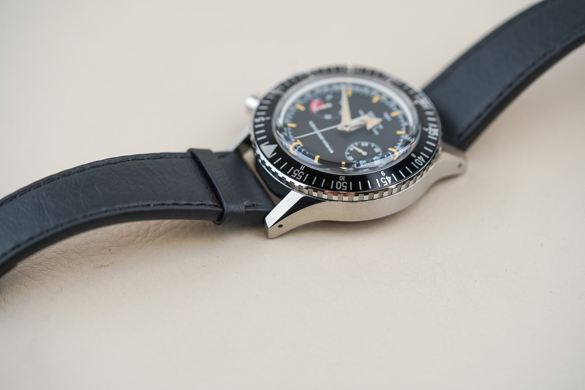 Nivada Grenchen Chronomaster Broad Arrow 41mm 85041M17