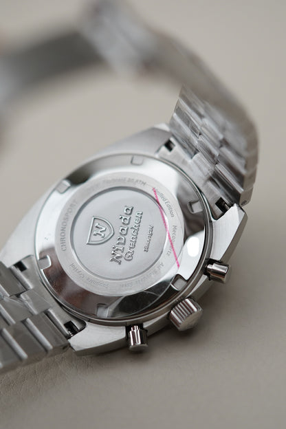 Nivada Grenchen Chronosport Mecaquartz Salmon 77002Q45