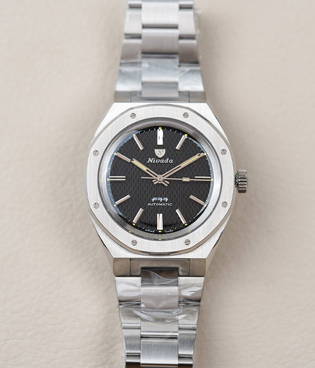 Nivada Grenchen F77 41mm Black Dial No Date 68041A77A