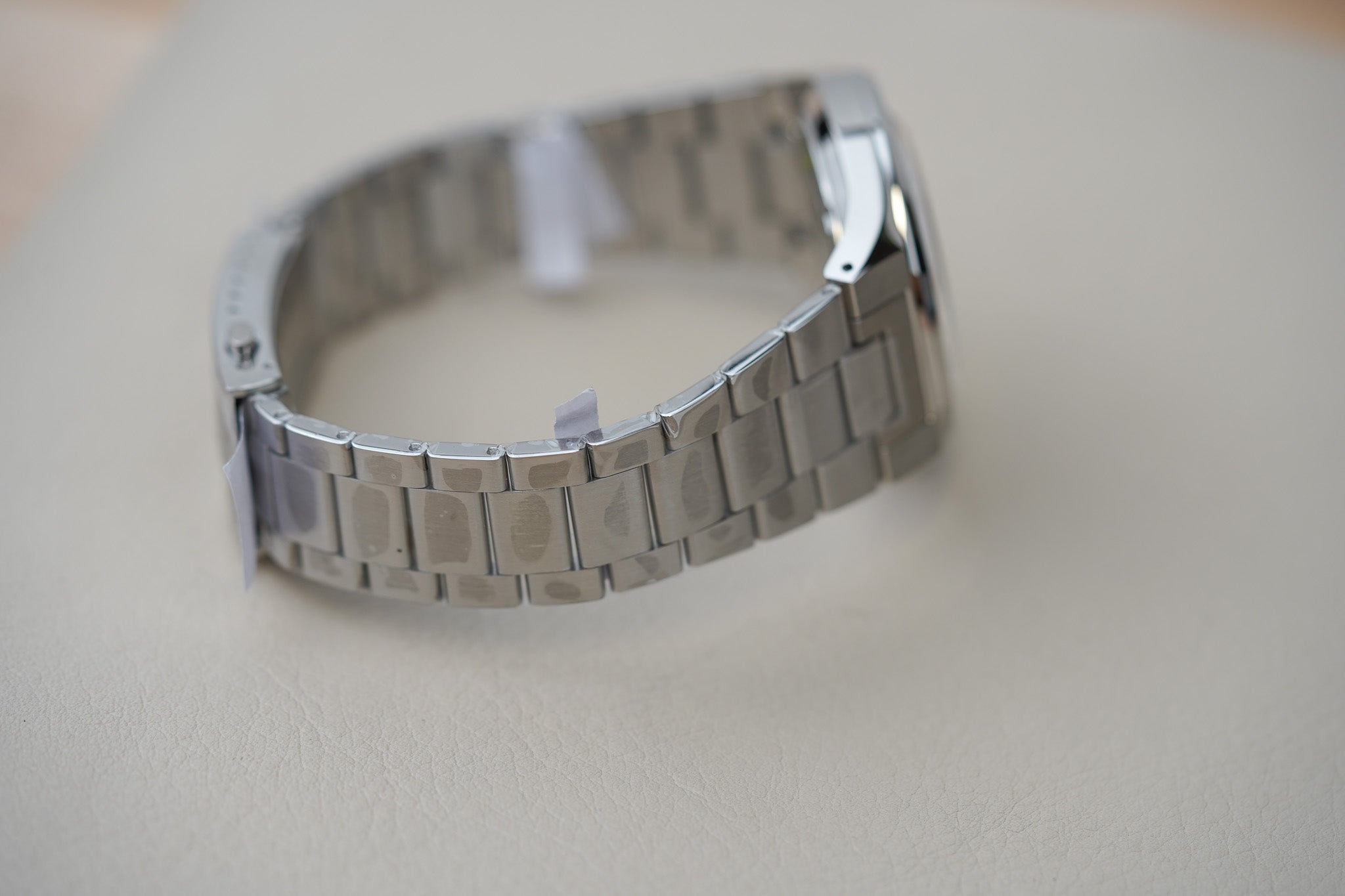 Nivada Grenchen F77 41mm Meteorite Dial No Date 68041A77C Steel