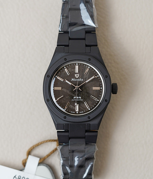 Nivada Grenchen F77 Black Ceramic Meteorite Dial 68020A77