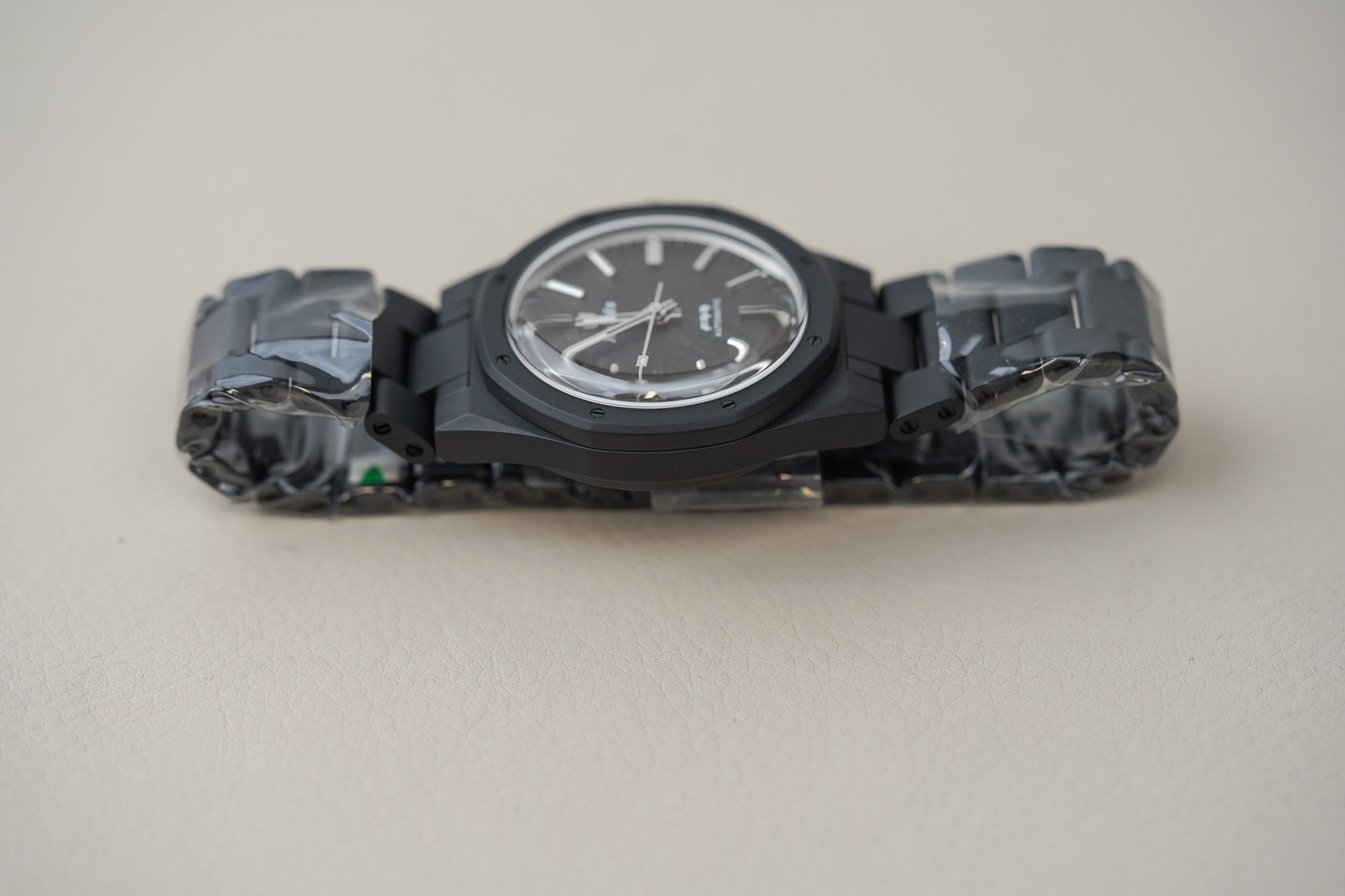 Nivada Grenchen F77 Black Ceramic Meteorite Dial 68020A77