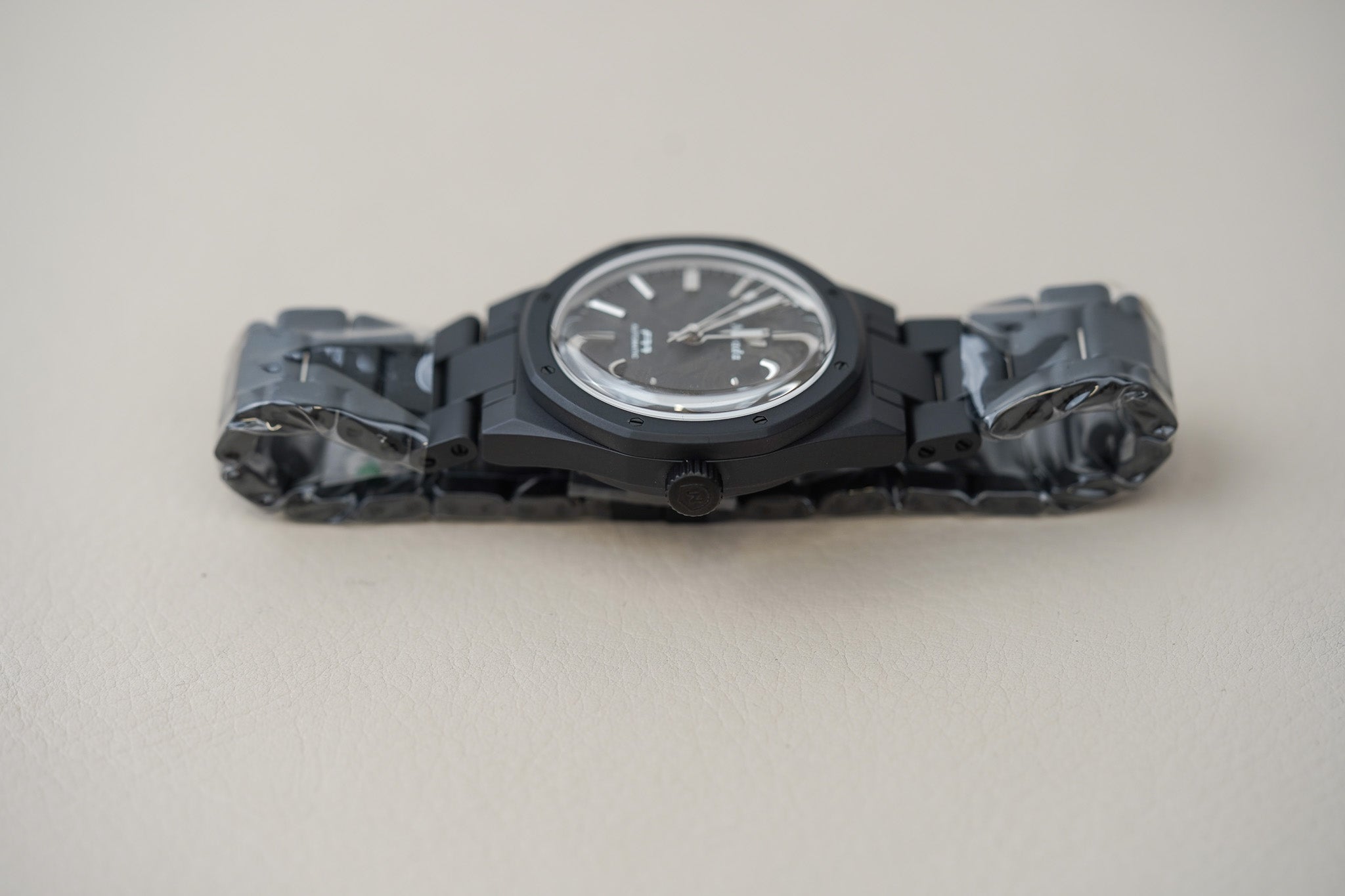 Nivada Grenchen F77 Black Ceramic Meteorite Dial 68020A77