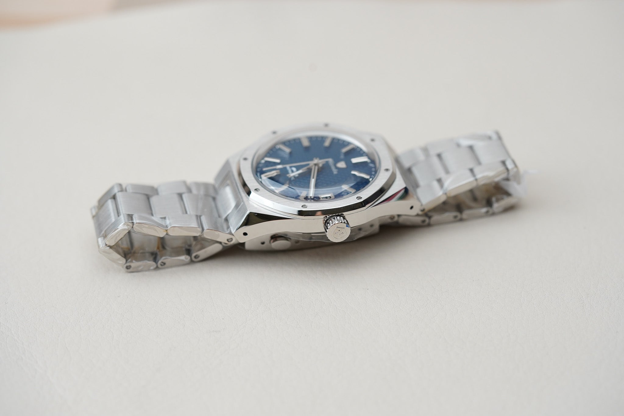 Nivada Grenchen F77 MK2 SST Blue Dial Date 69013A77